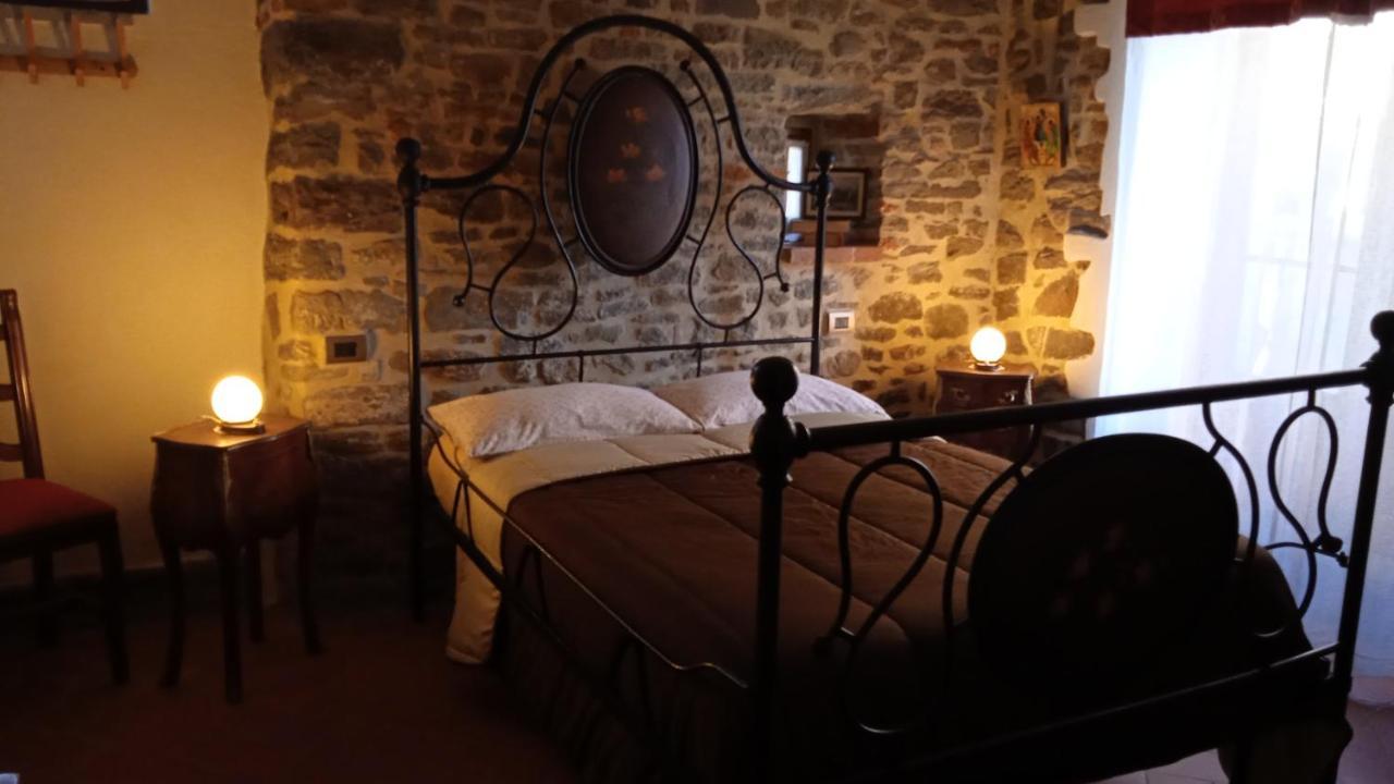 Podere Casorbica Guest House Кортона Екстериор снимка