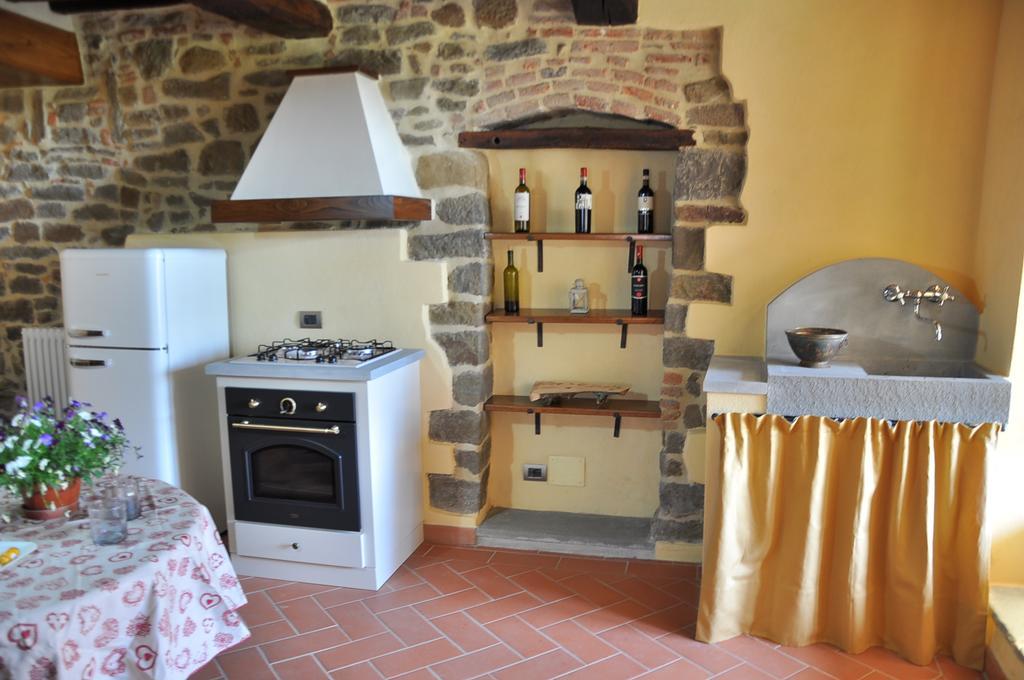 Podere Casorbica Guest House Кортона Екстериор снимка